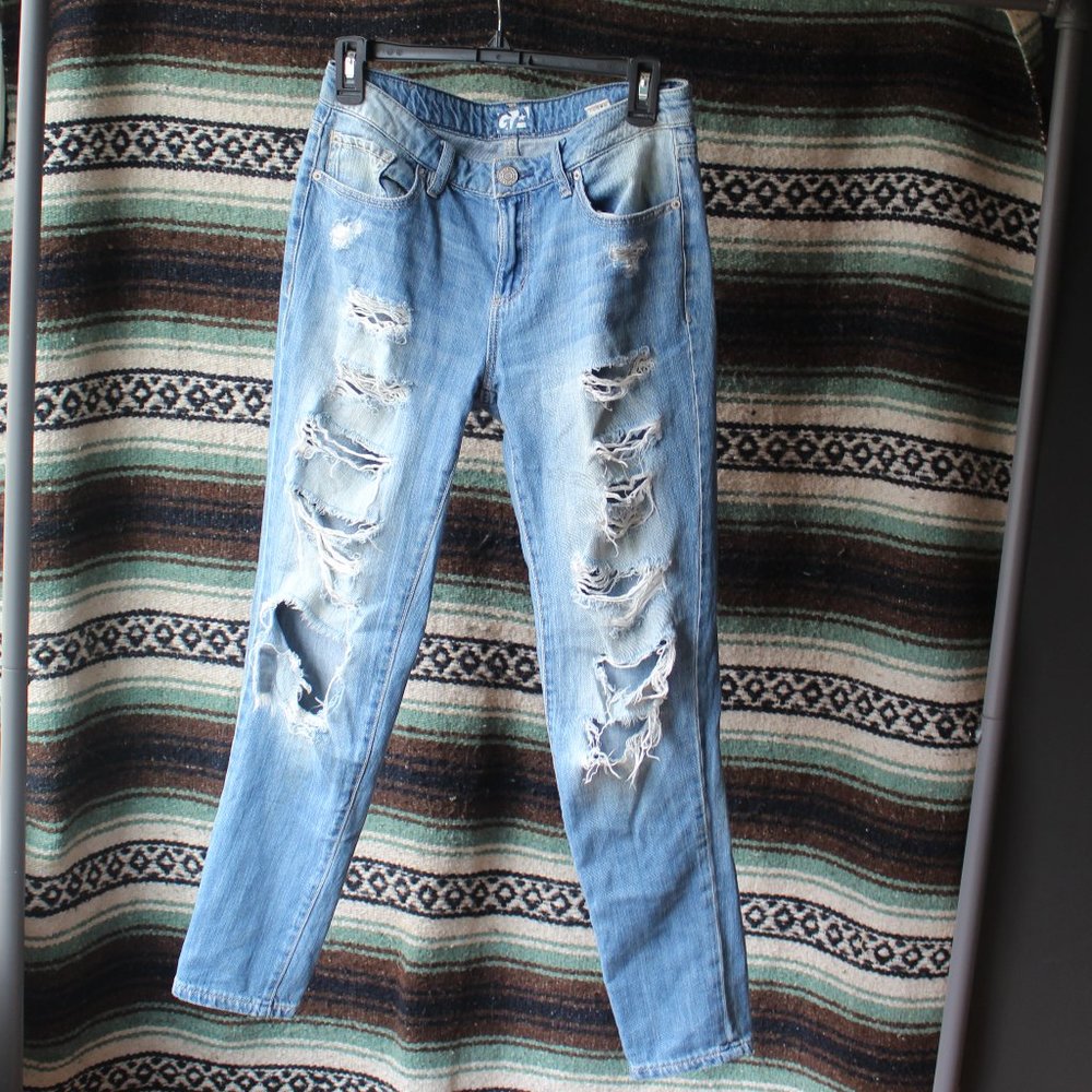 Garage US Ripped Jeans